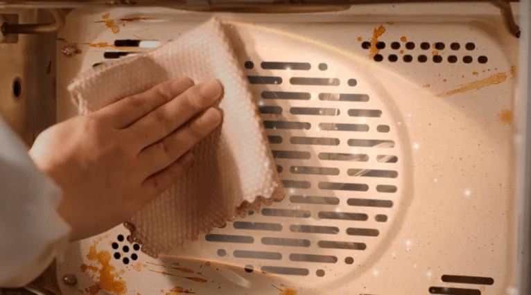 Easy-Clean Ceramic Back