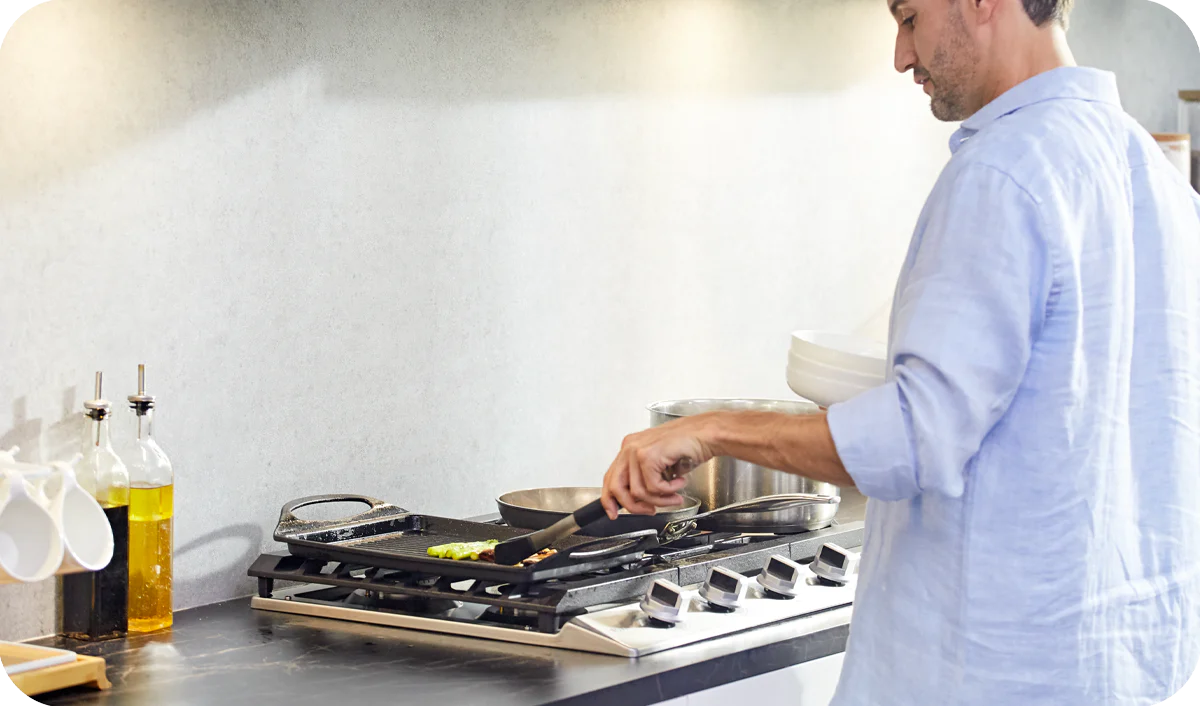 FOTILE Tri-Ring cooktop in a contemporary kitchen