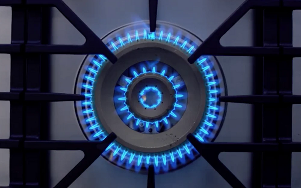 14,800 BTU burners